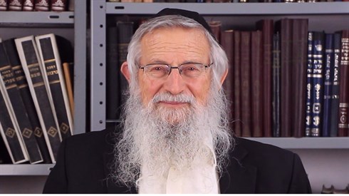 הרב זלמן מלמד מספיד את הרב צבי יהודה זצ"ל