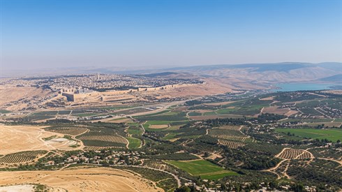 הקשר של התבור והכרמל למתן תורה 