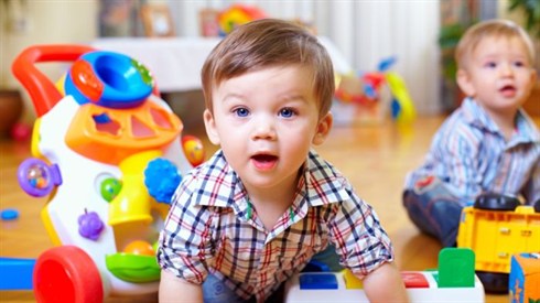 איך בוחרים גן לילדים? (shutterstock/Olesia Bilkei) איך בוחרים גן לילדים?
