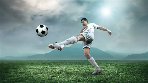 האם אדם דתי יכול להיות שחקן כדורגל? האם אדם דתי יכול להיות שחקן כדורגל?