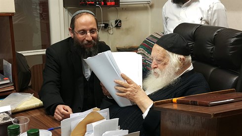 מה מיוחד כל כך בר' חיים קנייבסקי? מה מיוחד כל כך בר' חיים קנייבסקי?