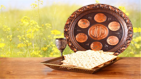 אכילת אפיקומן לאחר חצות הלילה אכילת אפיקומן לאחר חצות הלילה
