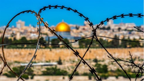 האם צריך לצום בי"ז תמוז? האם צריך לצום בי"ז תמוז?