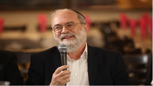 הרב פרופ' נריה גוטל בשיעור מיוחד לכבוד חג החנוכה | שידור חי 12:00 הרב פרופ' נריה גוטל בשיעור מיוחד לכבוד חג החנוכה | שידור חי 12:00
