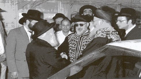 מה סיפר האדמו"ר מצאנז (קלויזנבורג) לרב אברהם שפירא ולרב מרדכי אליהו? מה סיפר האדמו"ר מצאנז (קלויזנבורג) לרב אברהם שפירא ולרב מרדכי אליהו?