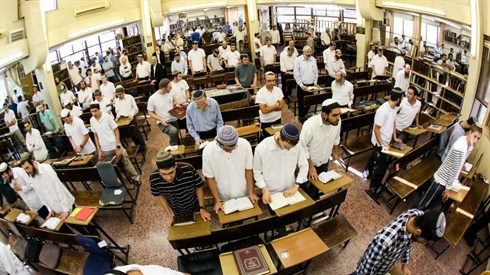 שירה בתפילה (אתר ישיבה / yeshiva.co) שירה בתפילה