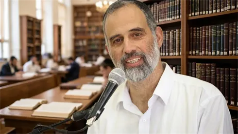 סוד השותפות של עם ישראל עם ריבונו של עולם - הרב יצחק זאגא בשיעור מרתק וחשוב (Gemini) סוד השותפות של עם ישראל עם ריבונו של עולם - הרב יצחק זאגא בשיעור מרתק וחשוב